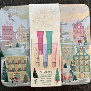 NWT Nicole Miller Holiday Lip Balm Collection